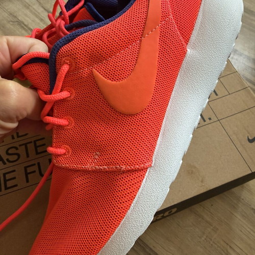Nike Roshe Run sneakers new, size 38.5, multicolor