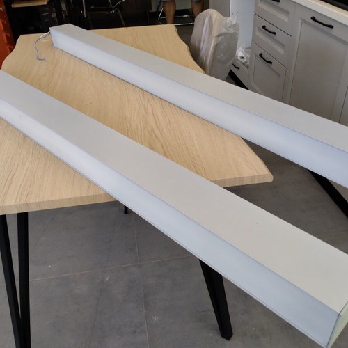 Fluorescent ceiling lights, pack of 4, 149 cm