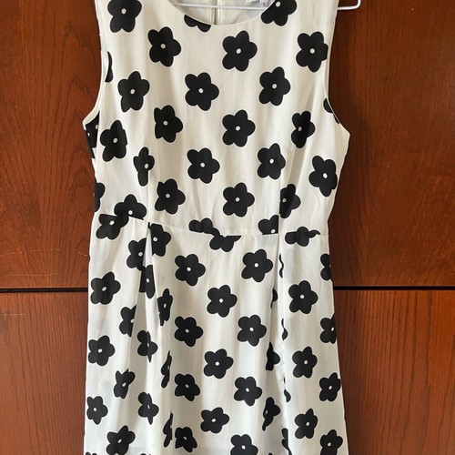 Mini dress used white with black flowers size Large