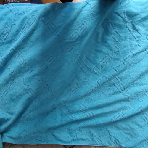Beach towel med used, blue color, 135x87 cm