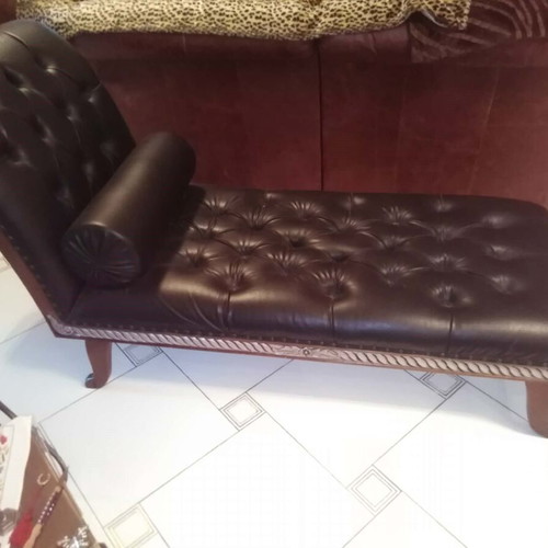 Recliner chaise lounge new, black leatherette, vintage style