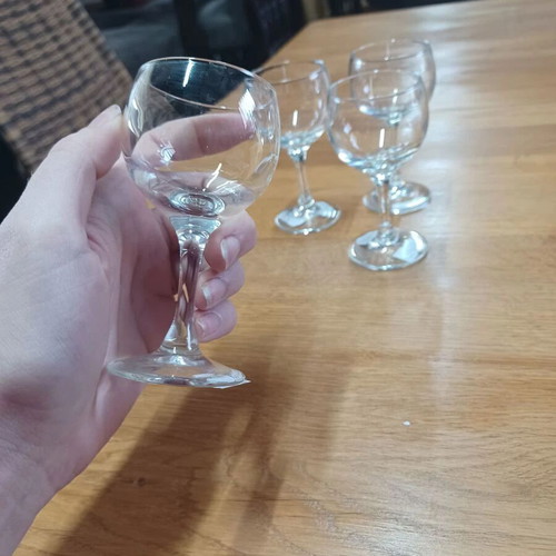 Small stemmed glasses set of 4 like new