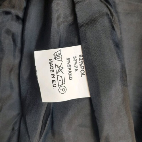 Woman's suit jacket black size M like new, classic