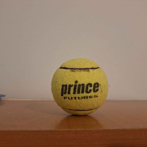 Prince tennis balls pack of 2 like new