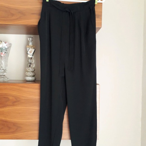 Stradivarius women's pants black like new, size S