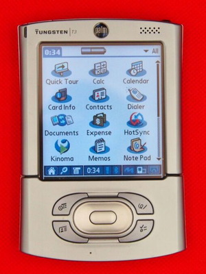 Palm Tungsten T3 в отлично състояние с оригинален калъф, слаба батерия
