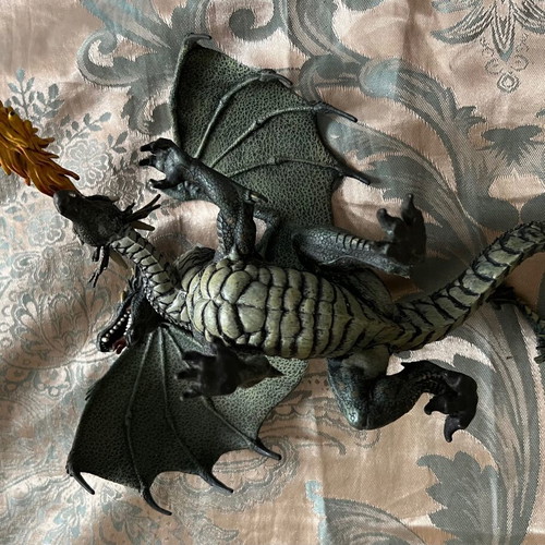 Dragon figure like new, breathing flames