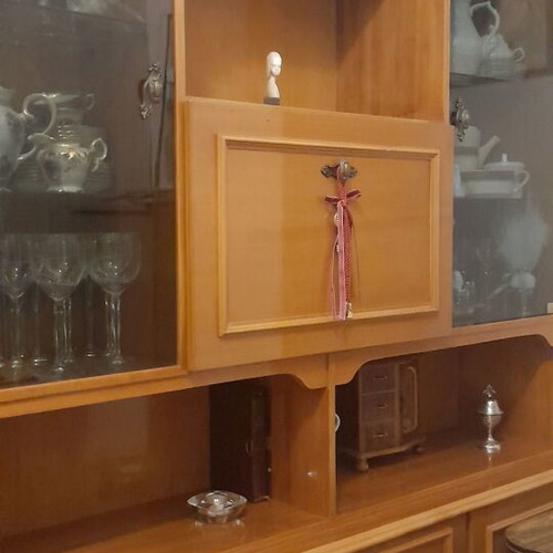 Έπιπλα σαλονιού μεταχειρισμένα, σύνθετο, τραπεζάκια και σκαμπό