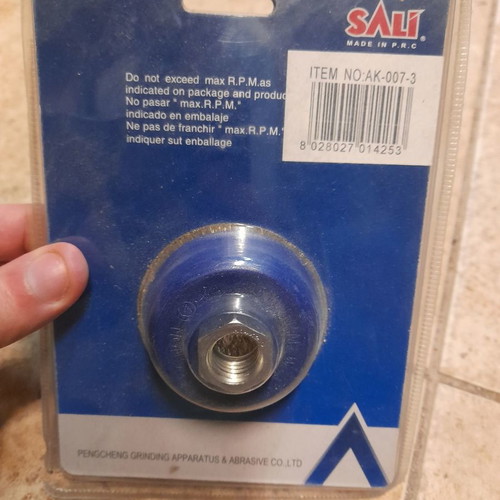 Sali Wire Cup Brush 2.5 inches new