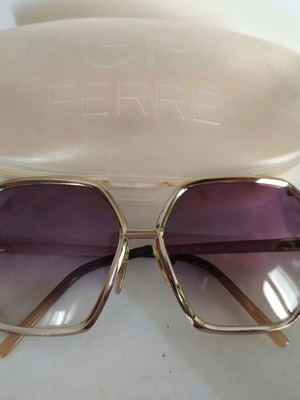 Gianfranco Ferre Γυαλιά ηλίου Like New, ροζ φακός, πολύγωνα