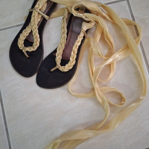 Fabric sandals size 38 used, yellow with gold details