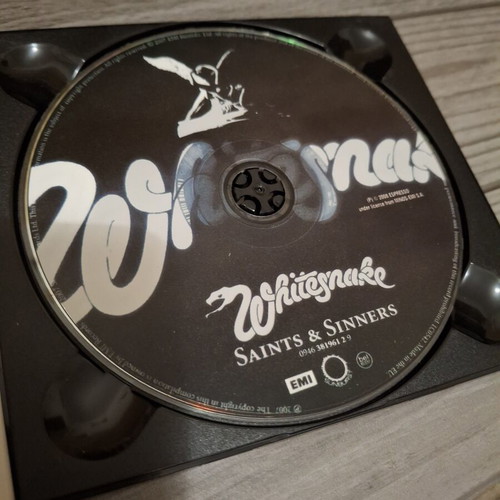 Whitesnake Saints & Sinners CD remastered, digipak, like new