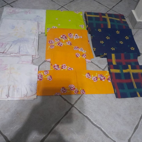 Bed sheet sets like new, 3 sets for 1.60x2.00 mattress with pillowcases