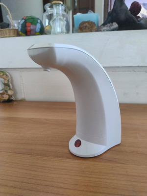 Sinbo automatic soap or sanitizer dispenser like new