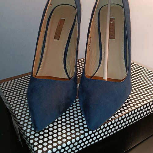 Fullah Sugah shoes new, size 40, blue