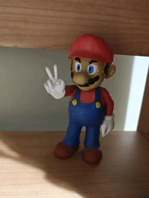 Φιγούρα Super Mario σαν καινούργιο χειροποίητη βαμμένη στο χέρι