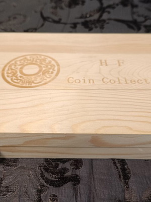 Wooden coin storage box for 100 euro coins, like new