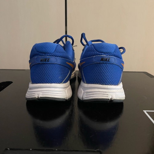 Nike blue athletic shoes like new, size 41