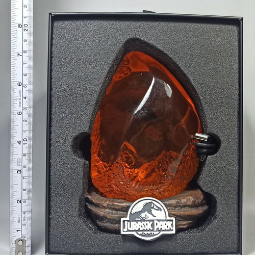 Jurassic Park 3D Lamp Mosquito in Amber USB-C new