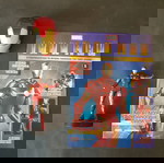  περιοδικο με φιγουρα και κρανος με φωτα Iron Man