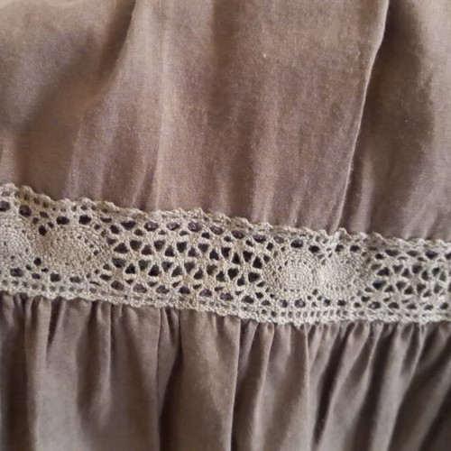 Maxi skirt like new, brown linen with lace and bead details