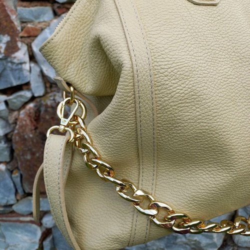 Xl size handbag like new, ecru with gold chain