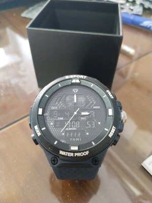 TOMI  DIGITAL.. χρονογράφος 50m waterproof καινούργιο