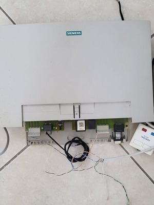 Τηλεφωνικό Κέντρο Siemens HiPath 3250 V9 με ψηφιακή συσκευή Optiset E Standard μεταχειρισμένο