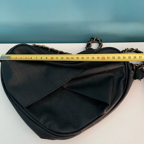 Xdye crossbody bag like new, black
