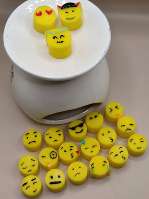 Waxmelts new with milk and honey scent