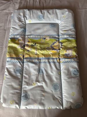 Waterproof soft baby changing mat with jungle animals design