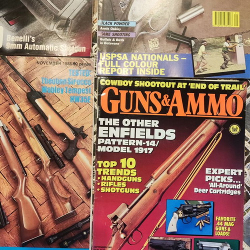 Vintage collection of 10 guns and hunting magazines from the 80s and 90s