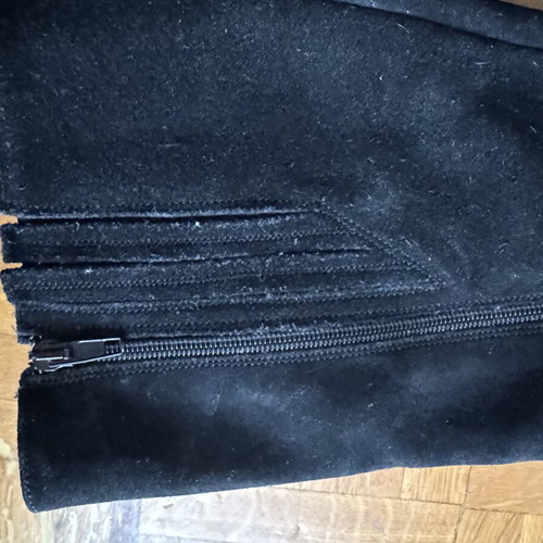 Suede boots size 38 like new, black with zipper