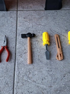 Beta Workbench with Tools like new