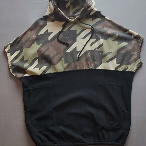 Tshirt oversized London ink hoodie used, camo bicolor design, size M-L