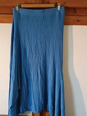 Zara skirt long rib asymmetrical like new, blue