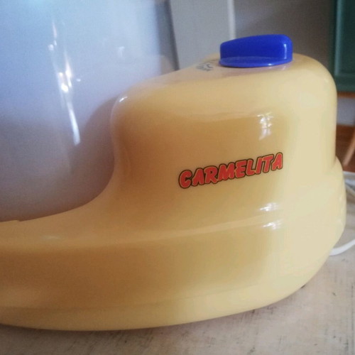 Carmelita Ice Cream Maker