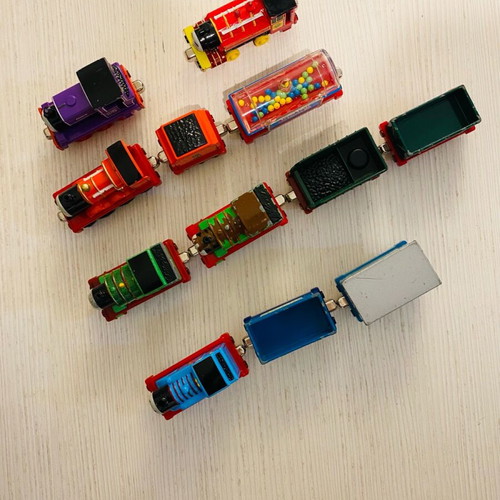 Thomas the Train used, different models