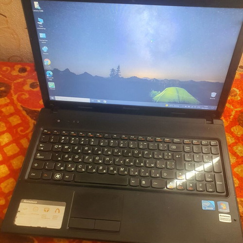 Lenovo 560 laptop, 15-inch, Intel Celeron, 8GB RAM, 256GB HDD