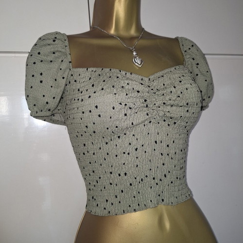 Stradivarius khaki green stretch crop polka dot top size medium