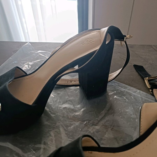 H&M high black sandals like new with chain, size 38