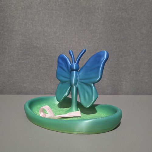 3D Printed Butterfly Tray like new, decorative jewelry holder