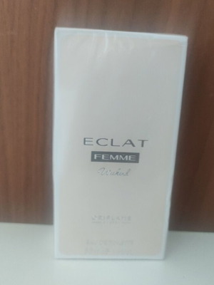 Oriflame Eclat Femme Weekend Eau de Toilette καινούργιο, 50ml