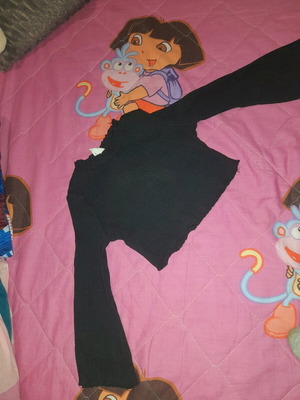 Baby shirt like new with bell sleeves crop top