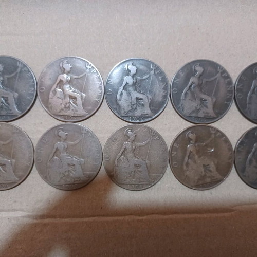 English One Penny Edward VII coins used, various dates 1902–1910