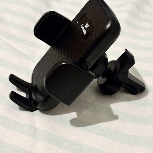 Car phone holder for air vent, used, excellent condition