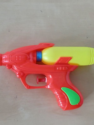 HH Dream water gun used, 17 cm