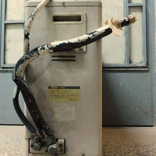 Goldair 423 air conditioner used, Japanese made