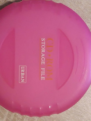 CD case like new, holds 16 CDs