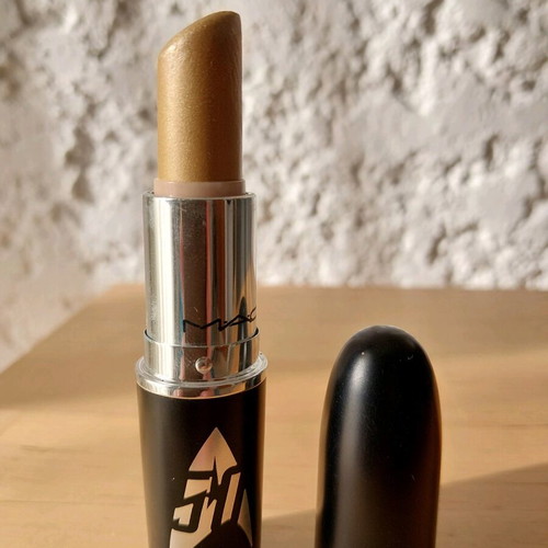 Mac lipstick golden soft collectible, new